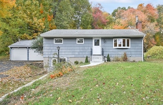 111 Cemetary Rd, Vernon, CT 06066