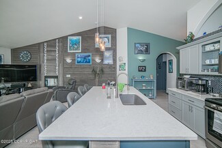 2263 N Thunder Gulch Cir, Palmer, AK 99645