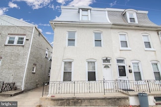 617 Ford St Unit 2, Bridgeport, PA 19405