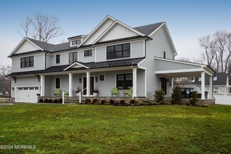 221 Queens Dr S, Little Silver, NJ 07739