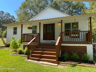 123 Webb Cir, Florence, MS 39073