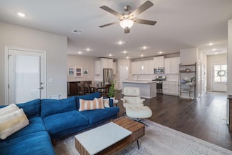 5306 Jason Dr, Austin, TX 78723