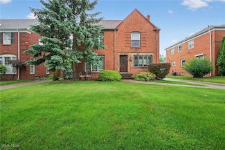 3537 Shannon Rd, Cleveland, OH 44118