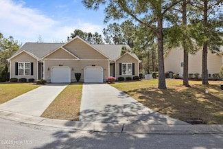 3303 Hogan Ct Unit B, Morehead City, NC 28557