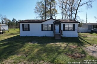 604 Wexford Dr, Cut and Shoot, TX 77303