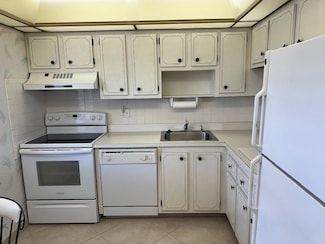 7805 W Atlantic Blvd Unit 202, Margate, FL 33063