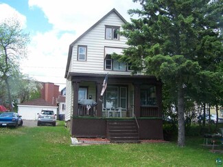 2409 W 3rd St, Duluth, MN 55806