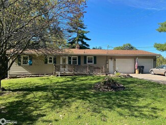 11605 Beaverdale Rd, West Burlington, IA 52655
