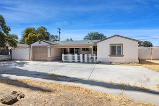2342 Ashcroft Ct, Fresno, CA 93726