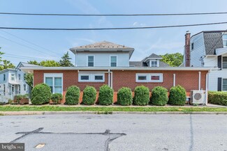 5 Duke St, Hershey, PA 17033