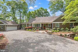 4812 Maury Ln, Alexandria, VA 22304