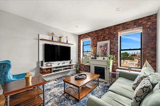 44-14 Newtown Rd Unit 5N, Astoria, NY 11103