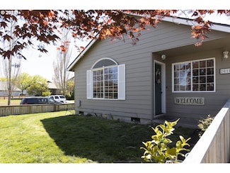 2010 SW Fellows St, McMinnville, OR 97128