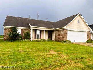 4894 Encore Pkwy, Walls, MS 38680