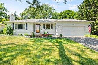 38 Harmony Ln, Rochester, NY 14622