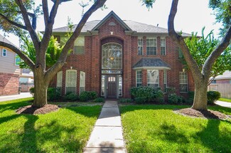 5202 Rebel Ridge Dr, Sugar Land, TX 77478