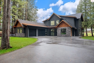 541 N Idaho Club Dr, Sandpoint, ID 83864