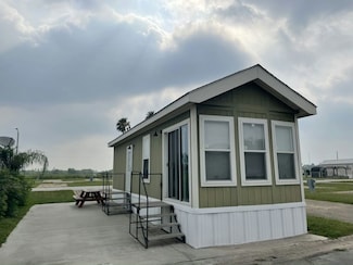 1601 S Airport Dr Unit 233, Weslaco, TX 78596