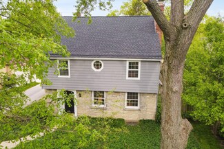 126 S Stanwood Rd, Columbus, OH 43209