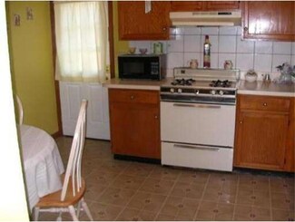 1 Perry Ave, Lawrence, MA 01841