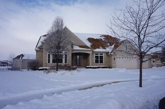 966 Brandon Ct, North Aurora, IL 60542