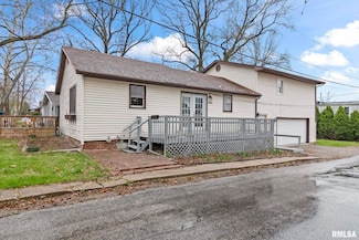 1656 W Adams St, Springfield, IL 62704