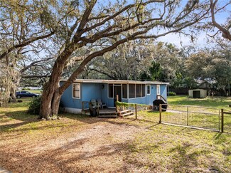 1916 & 1910 Beachway Ln, Odessa, FL 33556