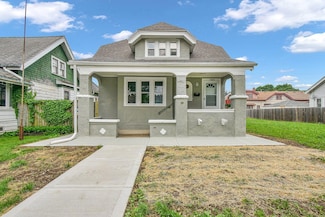 2863 N 38th St, Milwaukee, WI 53210