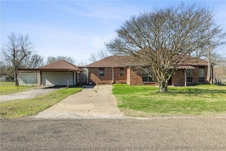 5980 Oak Hollow Cir, Bryan, TX 77808
