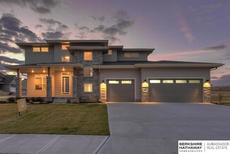 6535 S 199th Ave, Omaha, NE 68135