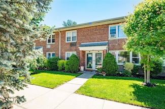 1600 Grand Ave Unit T2, North Baldwin, NY 11510