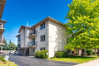 4425 Prescott Ave Unit 201, Lyons, IL 60534
