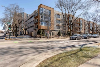15 S Broom St Unit 402, Madison, WI 53703
