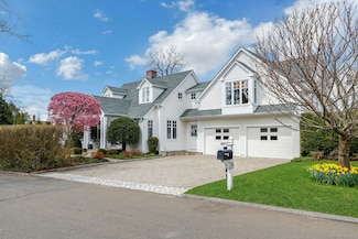 13 Bryan Rd, Norwalk, CT 06853