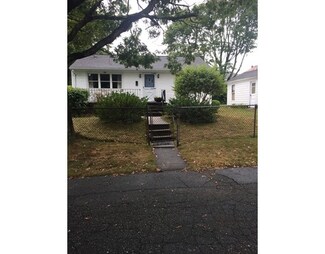 189 Lemuel St, Fall River, MA 02723