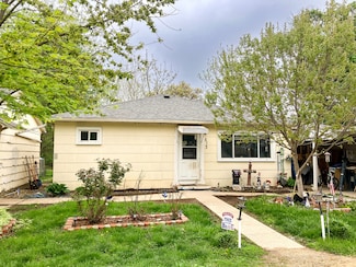 513 E Main St, Morrison, IL 61270