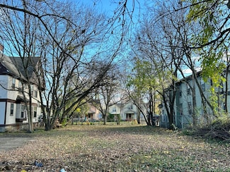 926 S Park St, Kalamazoo, MI 49001