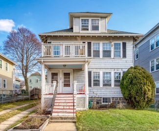59 Austin St, Hyde Park, MA 02136