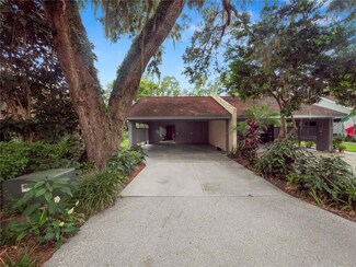 6647 Trail Ridge Dr, Lakeland, FL 33813
