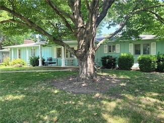 3701 N 155th St, Basehor, KS 66007