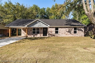 1211 Harris Dr, Alma, AR 72921