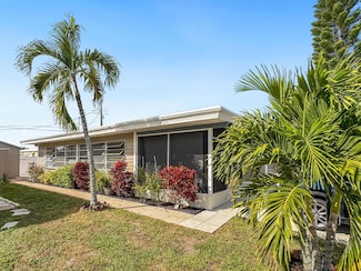 14553 Elmhurst Dr, Delray Beach, FL 33445