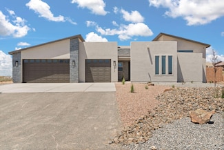 1413 6th St SE, Rio Rancho, NM 87124