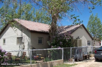 263 S Oak St, La Barge, WY 83123