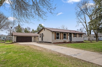10532 Sumter Ave N, Brooklyn Park, MN 55445