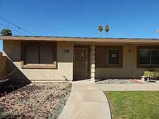 10569 W Coggins Dr Unit 1B, Sun City, AZ 85351