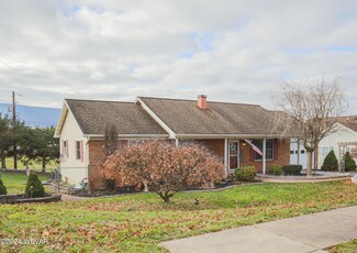 1316 Pearl Blvd, Montoursville, PA 17754