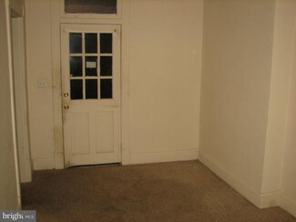 340 10th St NW, Charlottesville, VA 22903
