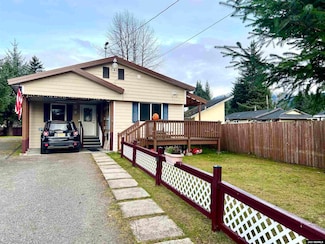 9008 Long Run Dr, Juneau, AK 99801