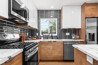 3933 Willamette Ave, San Diego, CA 92117